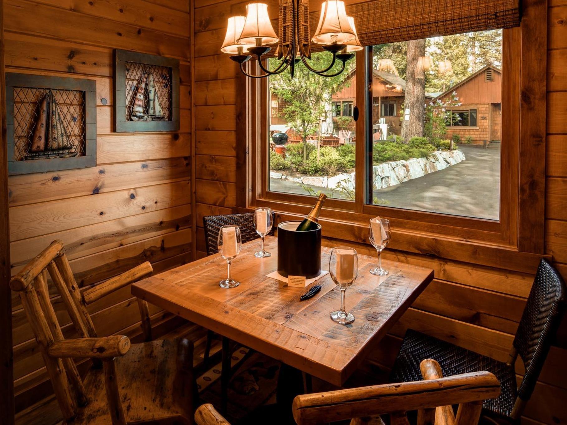 Cedar Glen Lodge 타호비스타 객실 사진